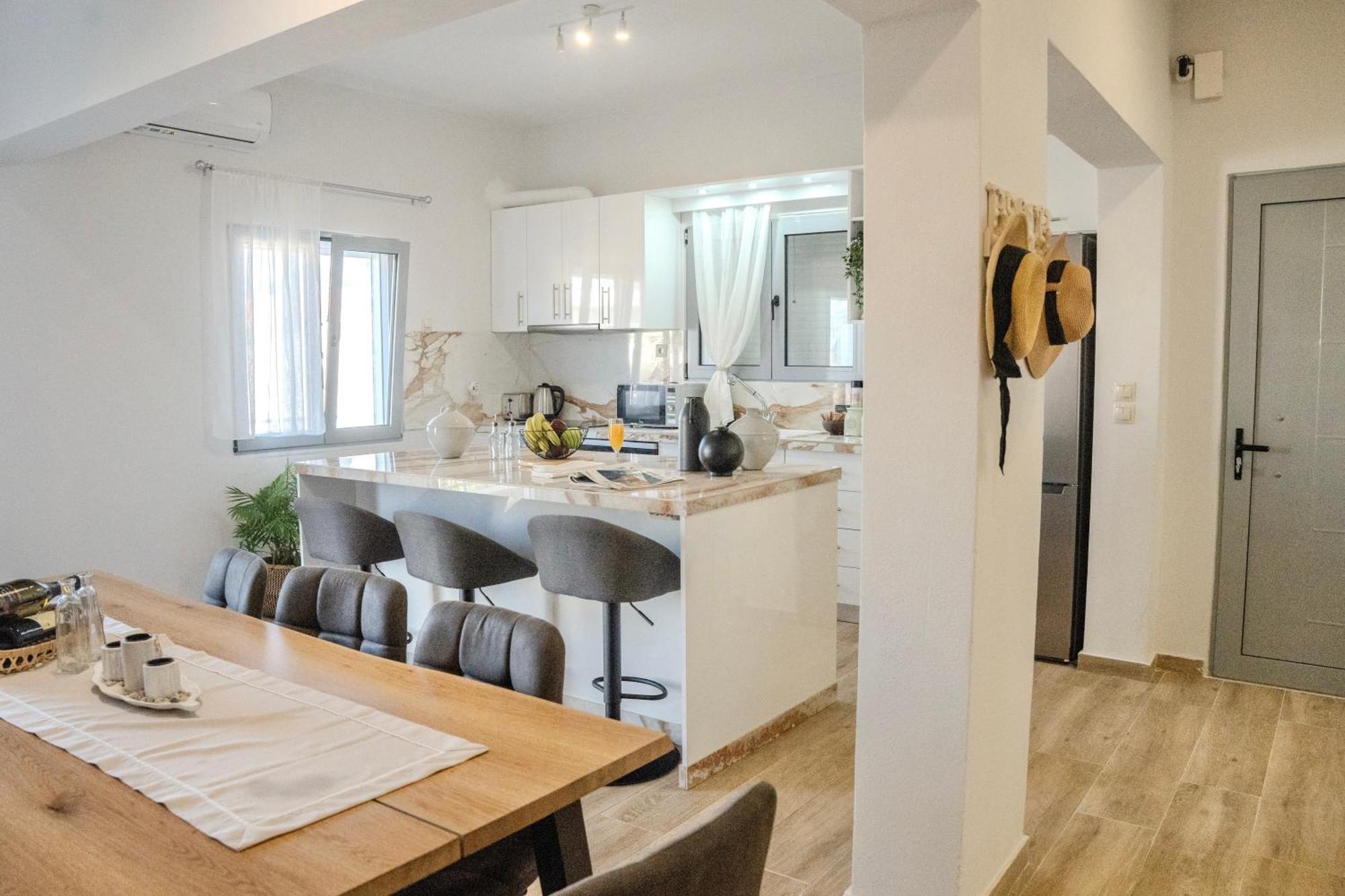 Leilighet Exquisite 4-bedroom Prestige Rhodes City